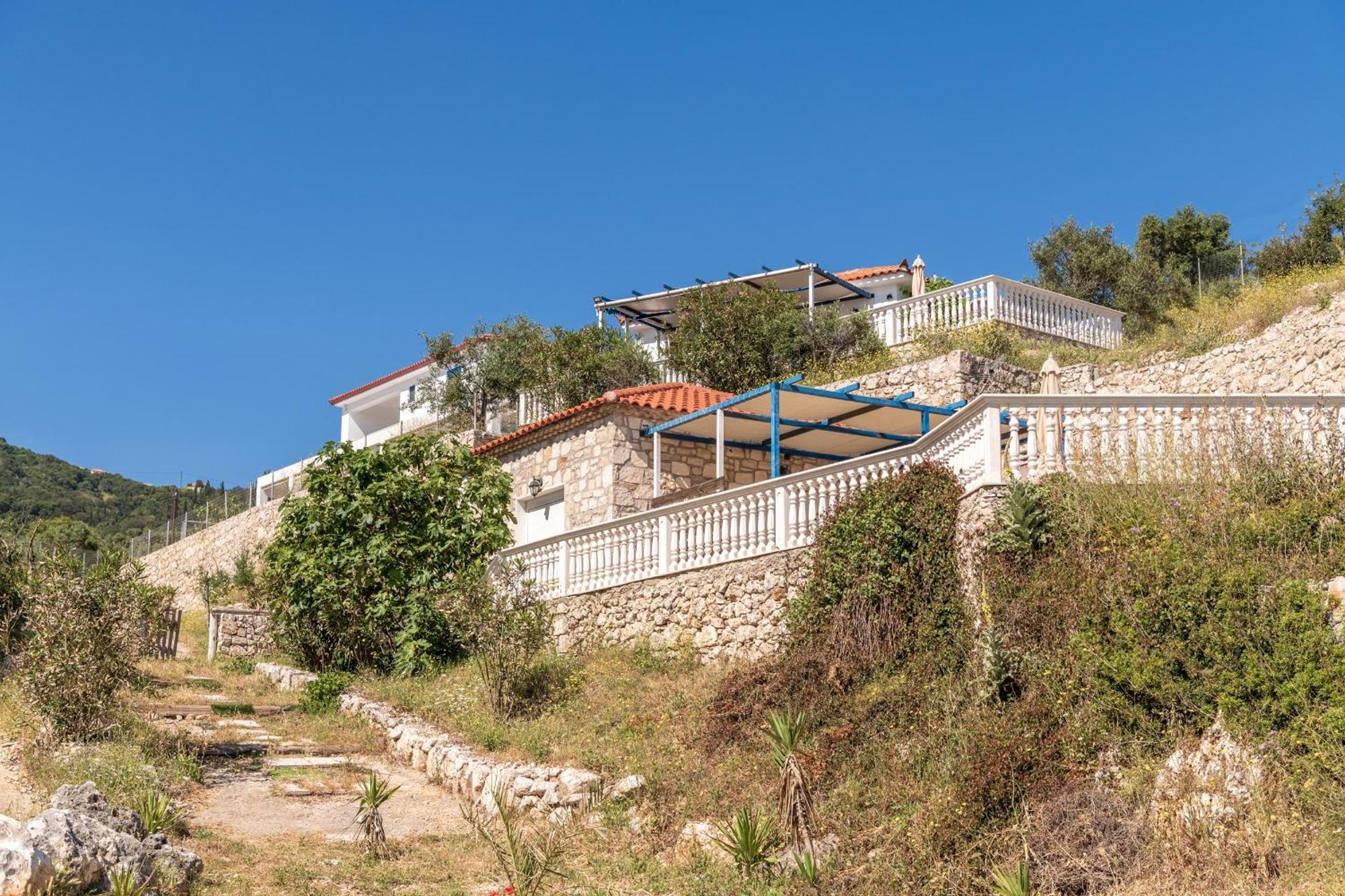 Mikro Nisi Studios & Apartments Agios Nikolaos  Exterior foto