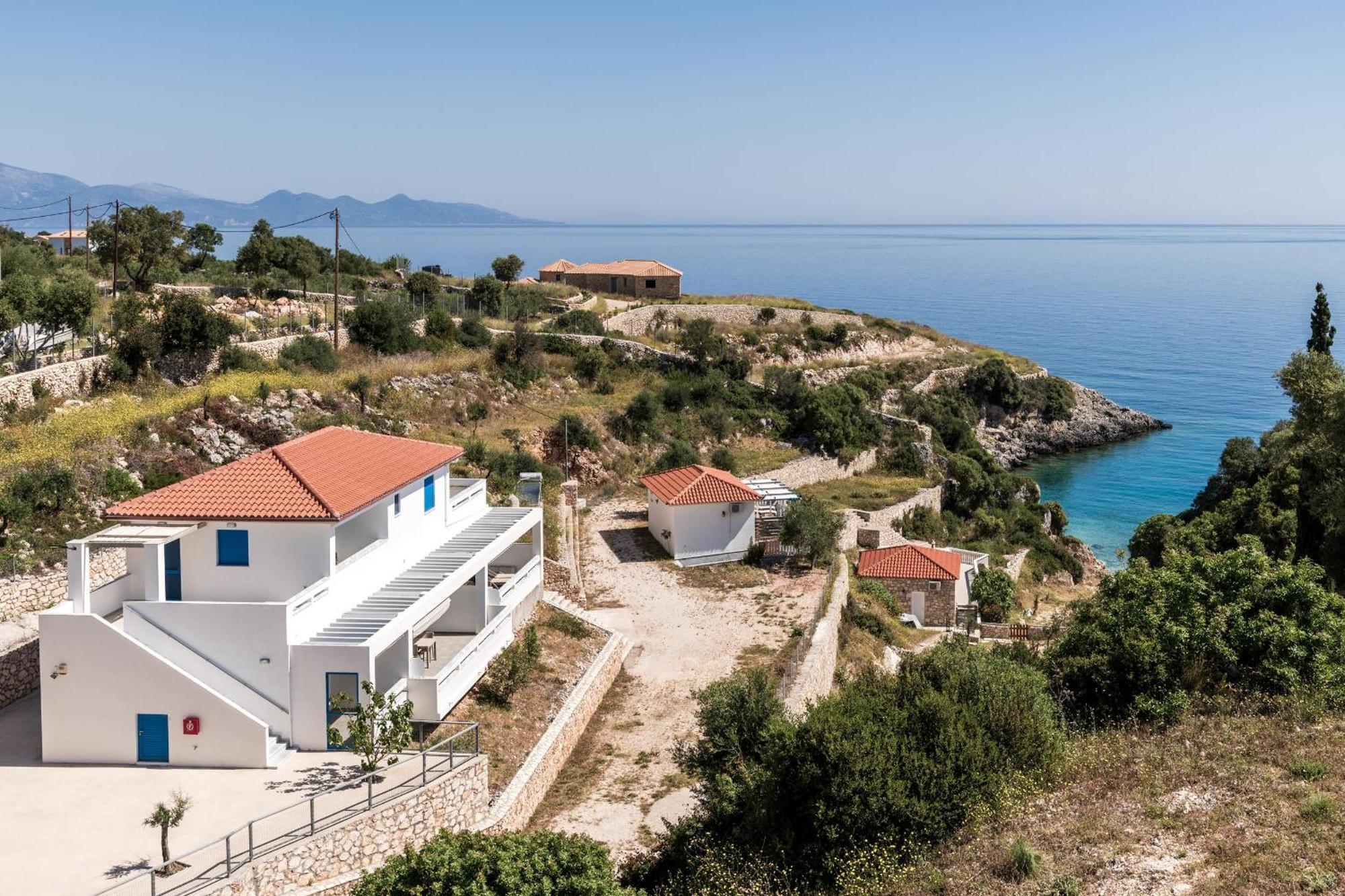 Mikro Nisi Studios & Apartments Agios Nikolaos  Exterior foto