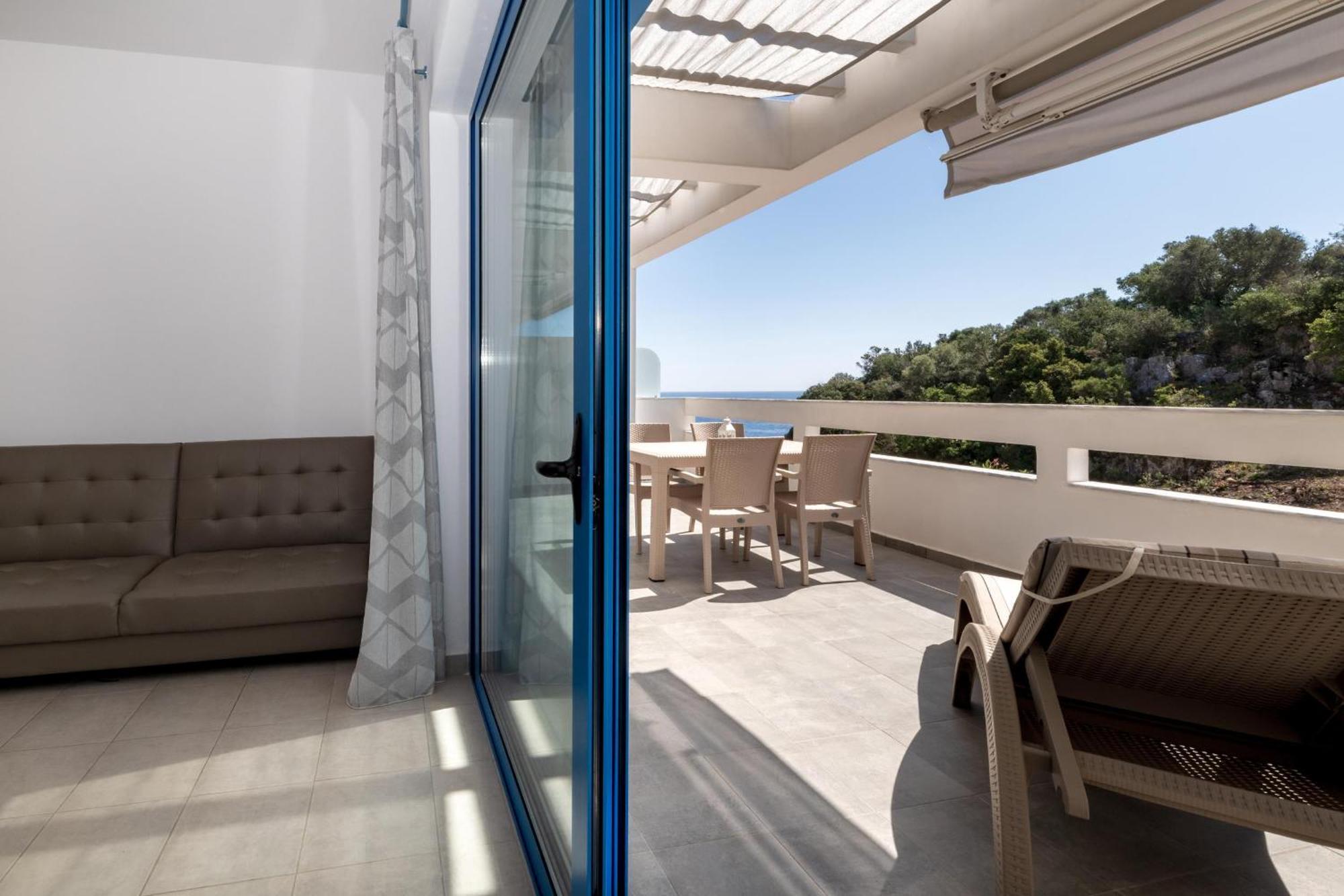 Mikro Nisi Studios & Apartments Agios Nikolaos  Exterior foto